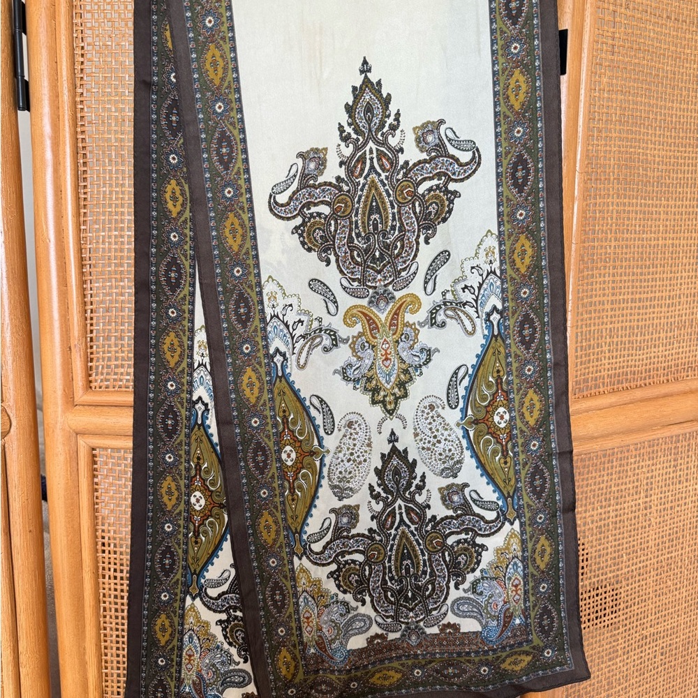 Oscar de La Renta Scarf